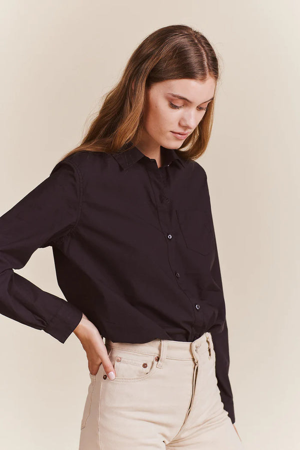 Trovata Grace Classic Shirt in Black