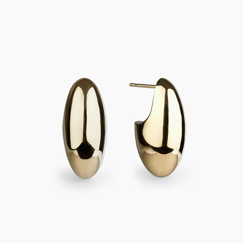 Otiumberg Pebble Stud Earrings in 14 kt Gold Vermeil