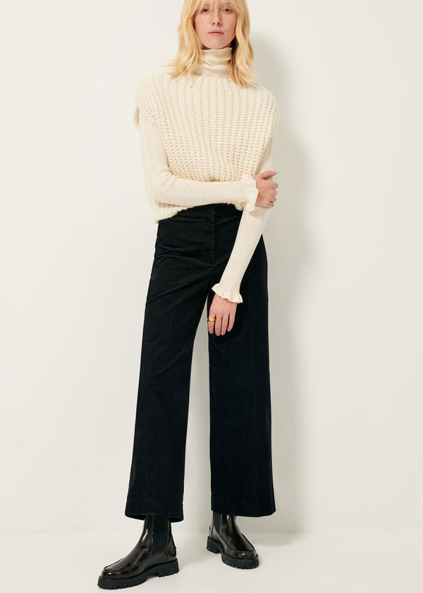 Sessun Alvelvet Pants in Black