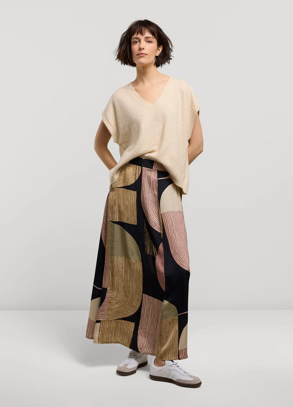 Summum Maxi Skirt with Minimalist Print