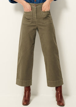Hudpeach Semi-Wide Crop Pants in Olive