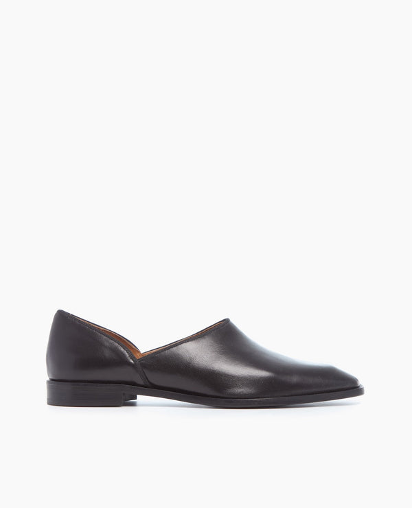 Coclico Jackie Opera Flat in Black Leather