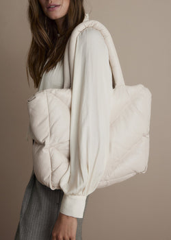 Summum Quilted Leather Puffy Shoulder Bag Cream