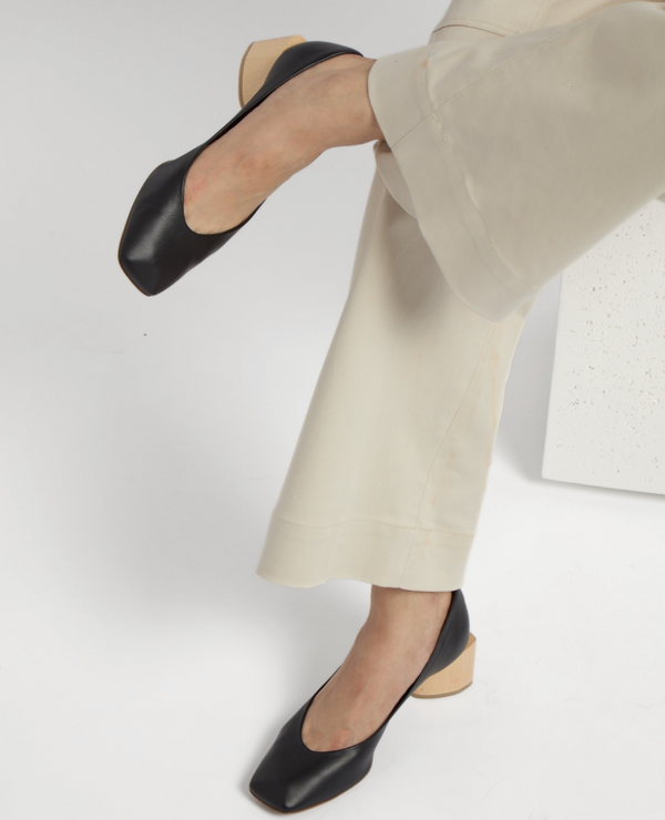 Coclico Icy Pump Black Leather