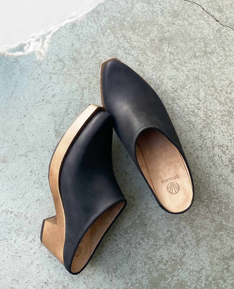 Coclico Kule Clog Black Leather