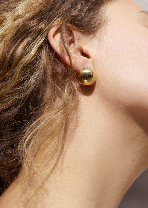 Otiumberg Boule Stud Earrings