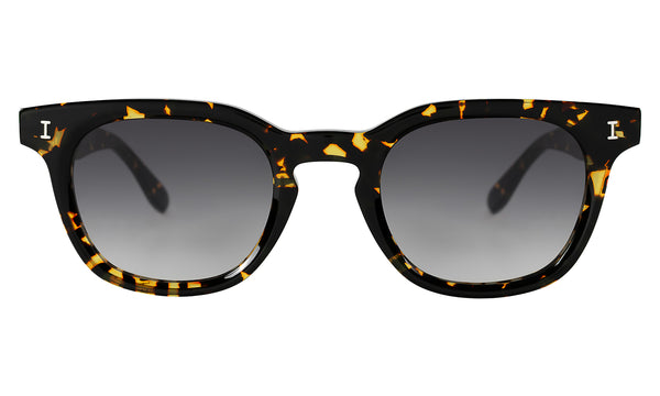 illesteva Veneto Sunglasses in Flame