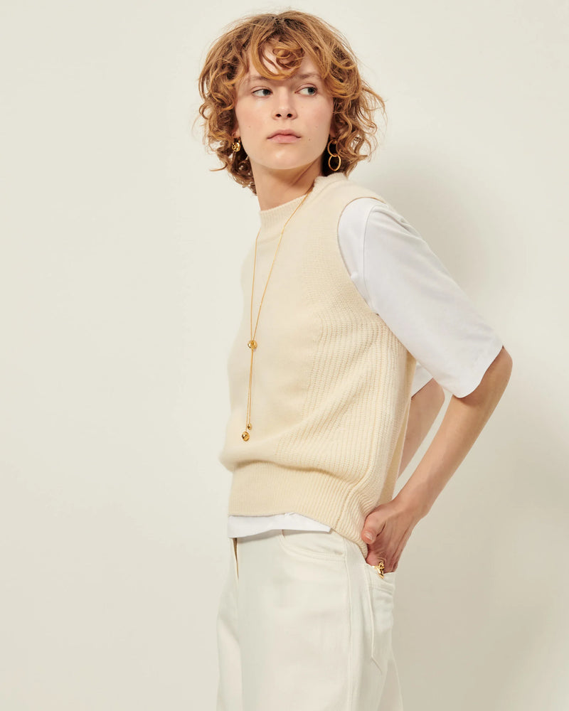 Sessun Baynino Knit Sleeveless Sweater Vest in Fleur De Sel