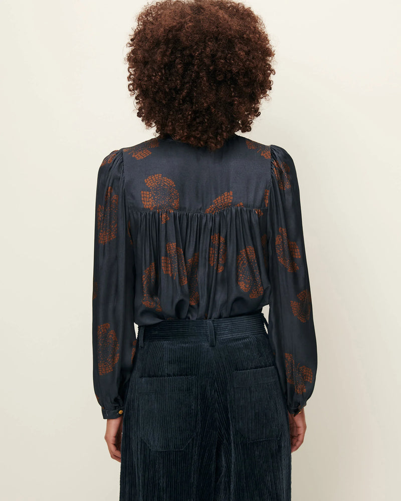 Sessun Lalila Shirt in Shadow Anjali