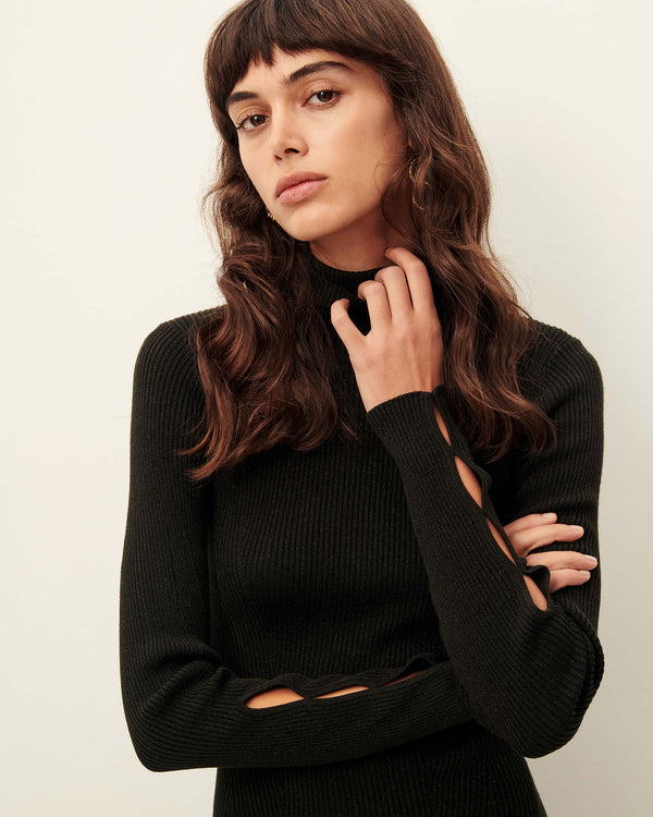 Sessun Loyna Dress in Moonlux