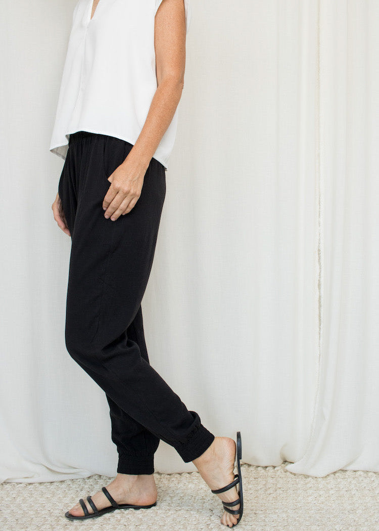 Get Going Joggers in Black