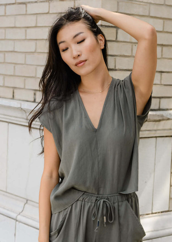 Natalie Busby Box Top in Willow