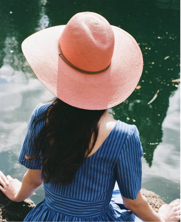 Simon Bubblegum in Panama Straw