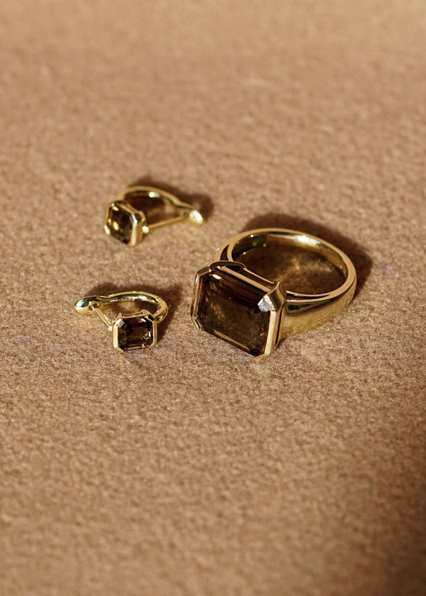 Otiumberg Smokey Quartz Domino Ring in 9kt Solid Gold