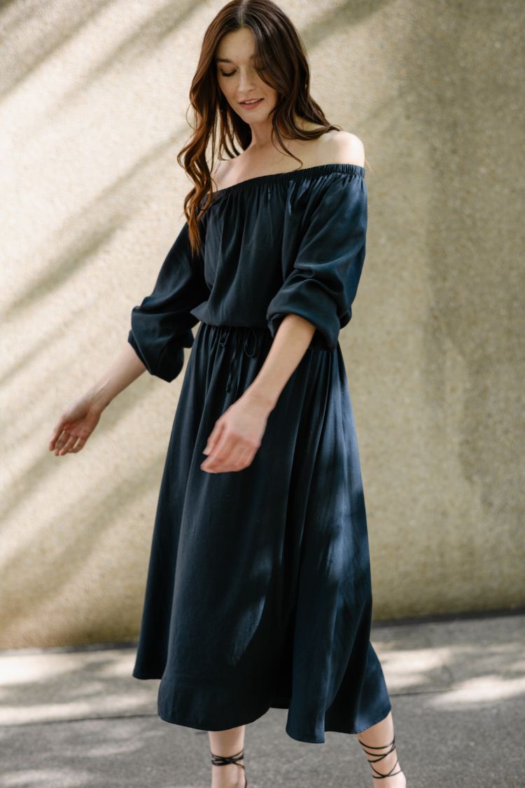 The Romantic Dress - Tencel Viscose - Pacific