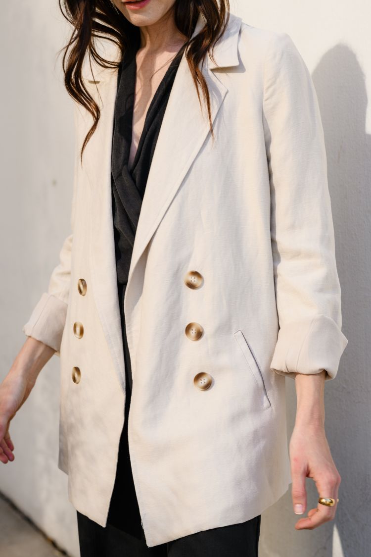 Natalie Busby Relaxed Blazer in Lyocell Linen Stone