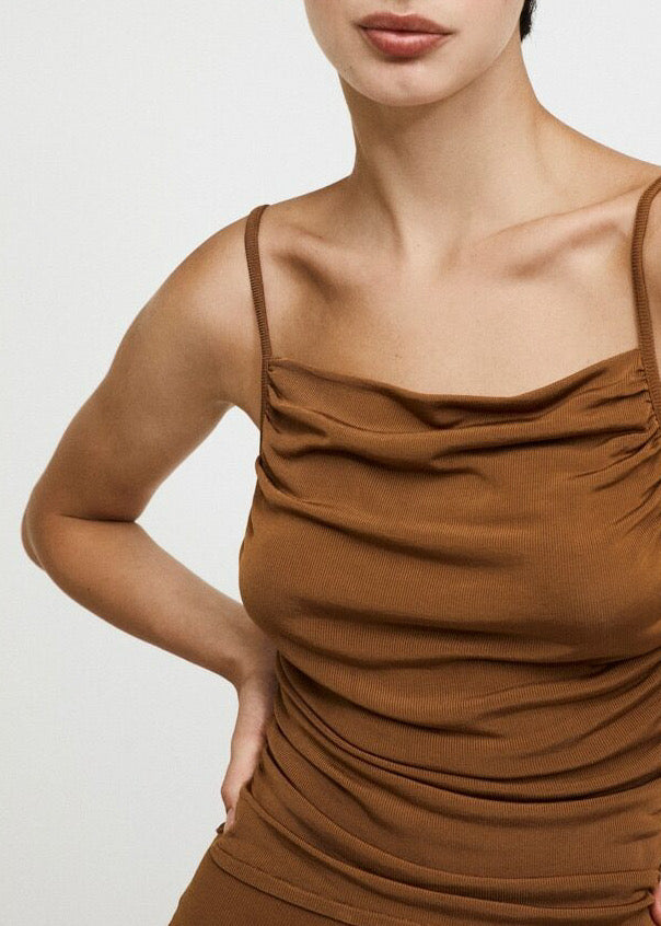 Rita Row Sheila Top in Camel