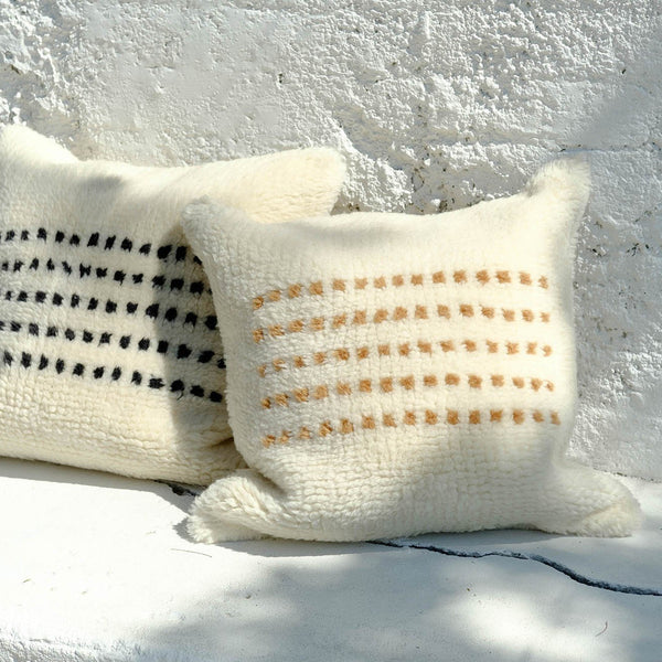 Lorenzo Pillow in Natural/Camel