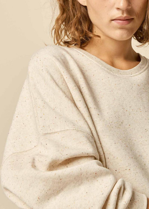Chebbi Oversized Sweatshirt in Sandstone